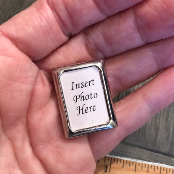 Vintage COOKIE LEE Silvertone Picture Frame Pin NWT - Picture 9 of 12